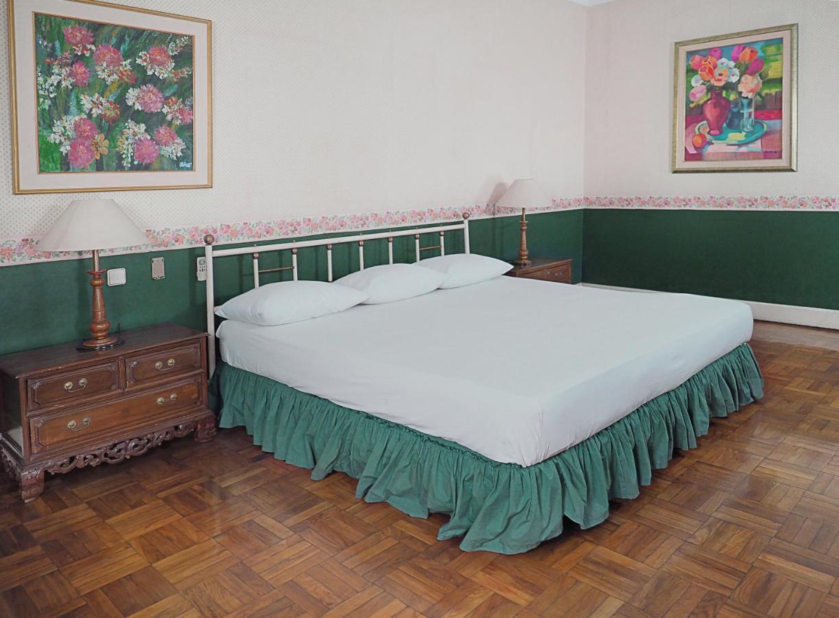 Kulem Gempol Hotel Бандунг Екстериор снимка
