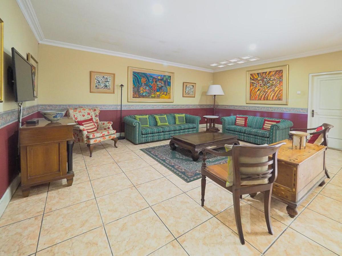 Kulem Gempol Hotel Бандунг Екстериор снимка